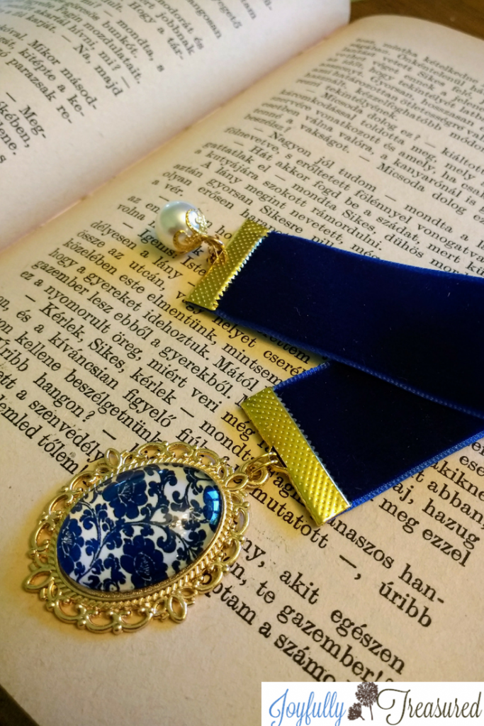 How to Make Ribbon Bookmarks, DIY Ribbon Bookmark Craft with Velvet