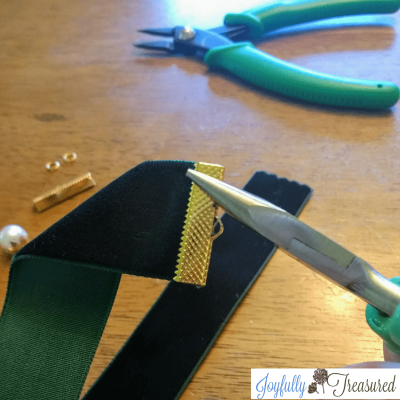 How to Make Ribbon Bookmarks, DIY Ribbon Bookmark Craft with Velvet