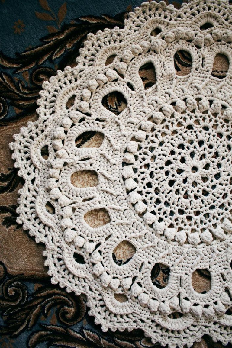 How to Crochet a Doily Rug with Clothesline, Easy Crochet Rug Pattern