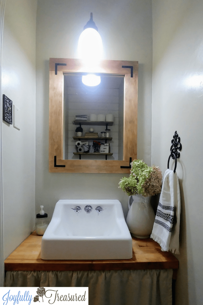 Wood vanity clearance mirror