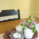 Simple DIY spring room decor, decorative speckled eggs for simple spring and Easier home decor and table centerpieces. #easterdecor #springdecor #diydecor #spring #springcrafts #diydecor #craftideas #seasonaldecor