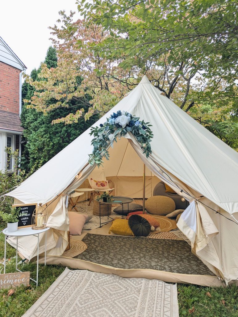 luxury glamping party, tips to throw a luxury backyard camping party on a budget