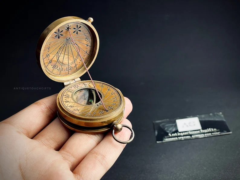 Antique-style brass compass in leather case – classic Father's Day gift for adventure-loving dads