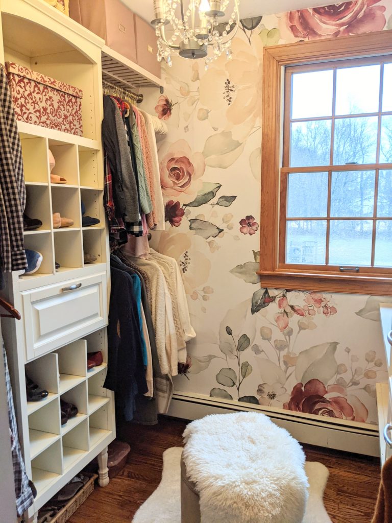 Allen Roth Hartford closet kit from Lowes for custom walk in closet makeover ideas on a budget